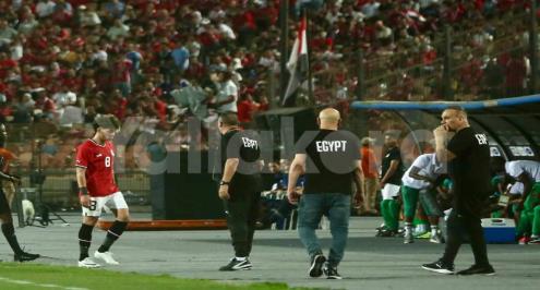 أطلق عنان صلاح.. كيف حرر إمام عاشور طريقة منتخب مصر أمام غينيا بيساو؟